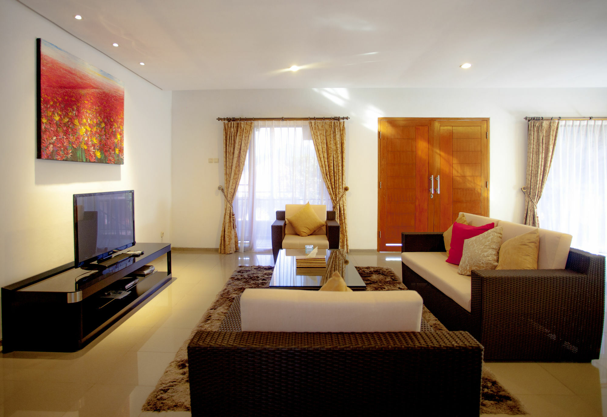 Kencana Villa Dago Bandung Buitenkant foto